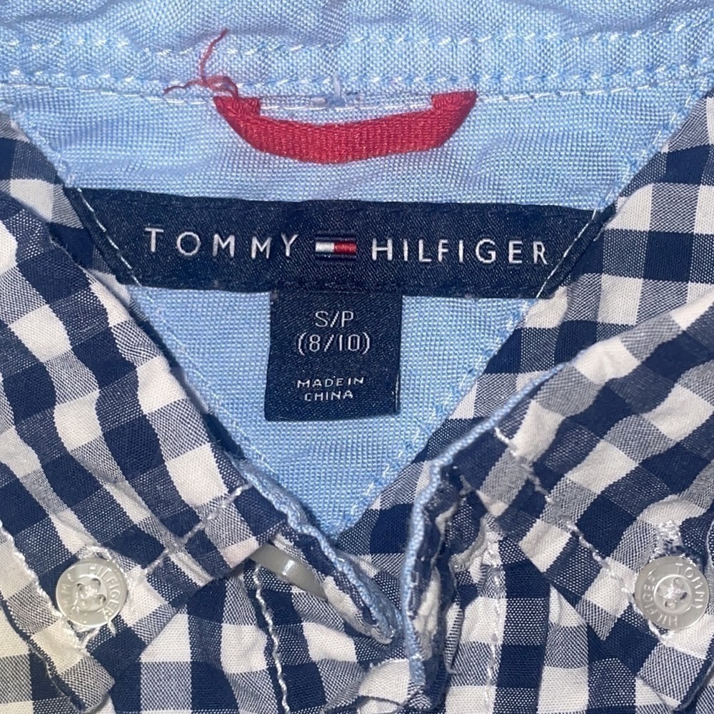 Tommy 8/10 - Picture 3 of 3